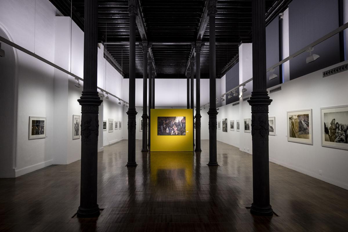 En imágenes | Exposición del reportero de guerra Gervasio Sánchez en el Paraninfo de Zaragoza