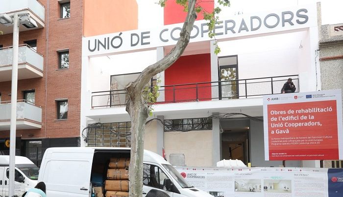 Fachada de la nueva Unió de Cooperadors