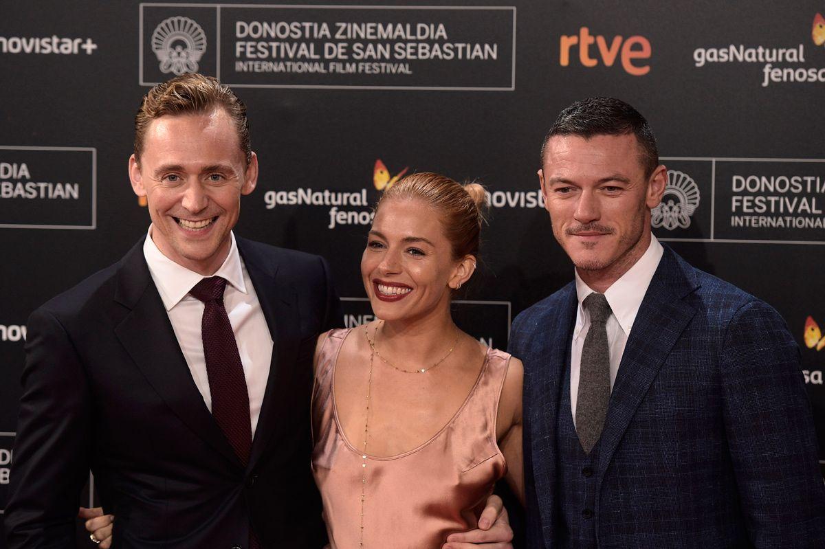 Sienna Miller en el Festival de Cine de San Sebastián junto a Tom Hiddleston y Luke Evans