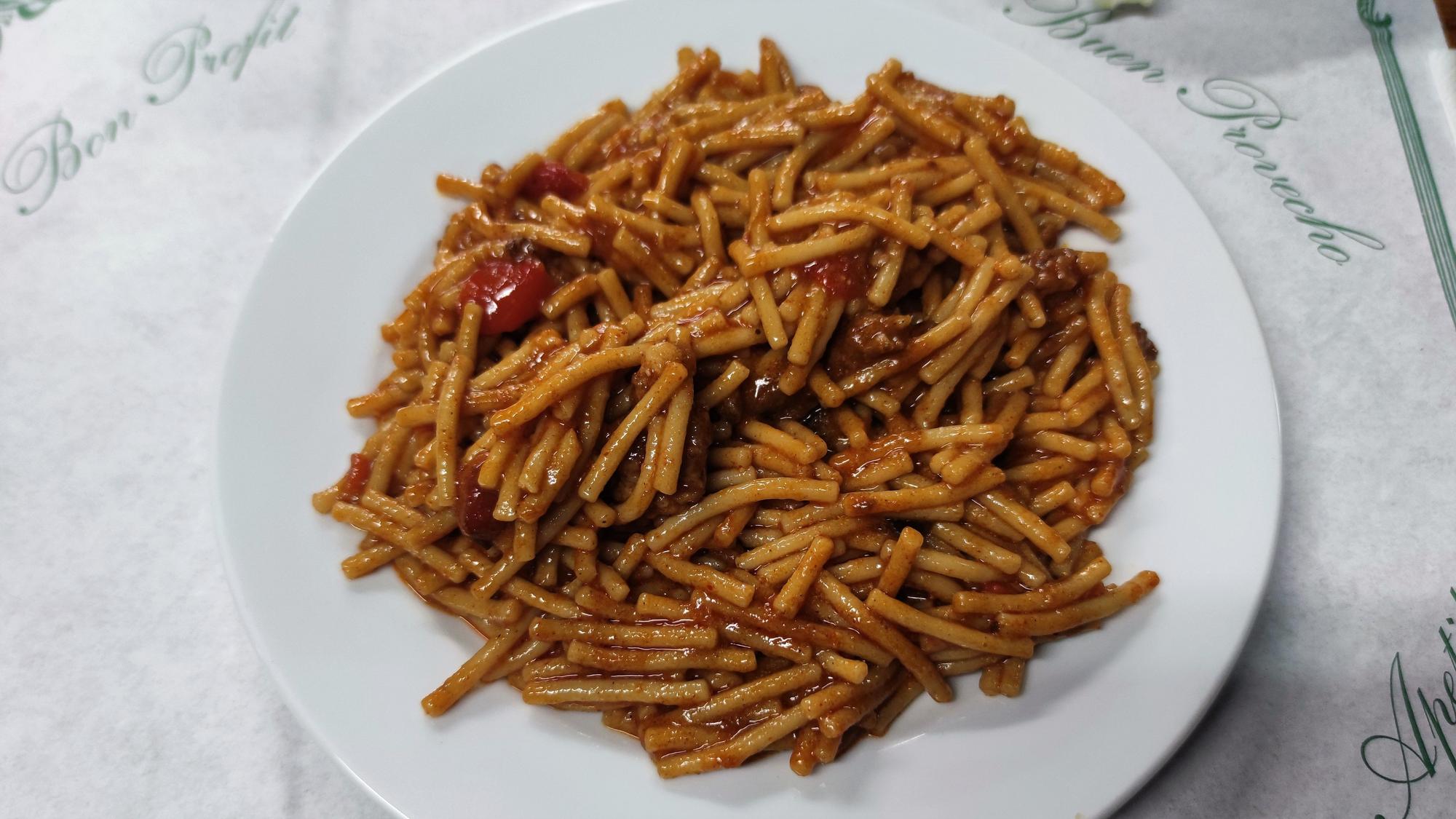 Fideos a la cazuela del restaurante Can Vilà (Granollers)