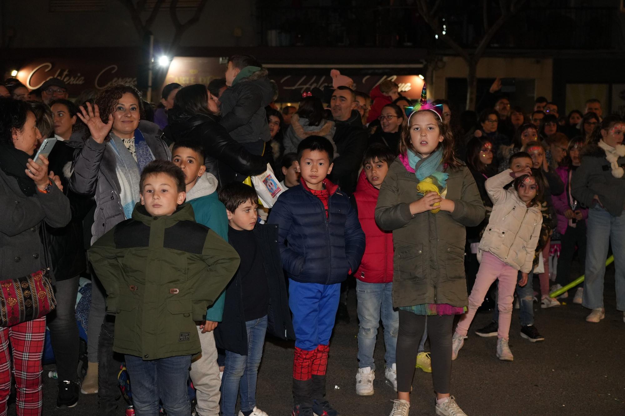 GALERÍA | El Grao de Castelló se disfraza para celebrar el Carnaval