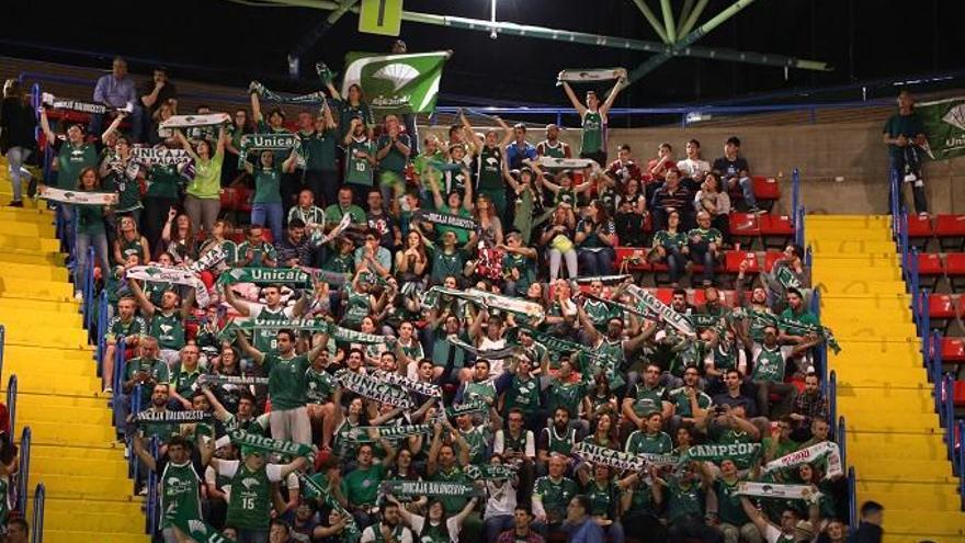 El Unicaja organiza un viaje por 15€ para el partido contra el Betis