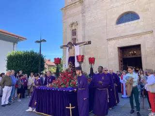 Pola de Siero celebra este viernes la bajada del Cristo de Santa Ana con el inicio de la novena