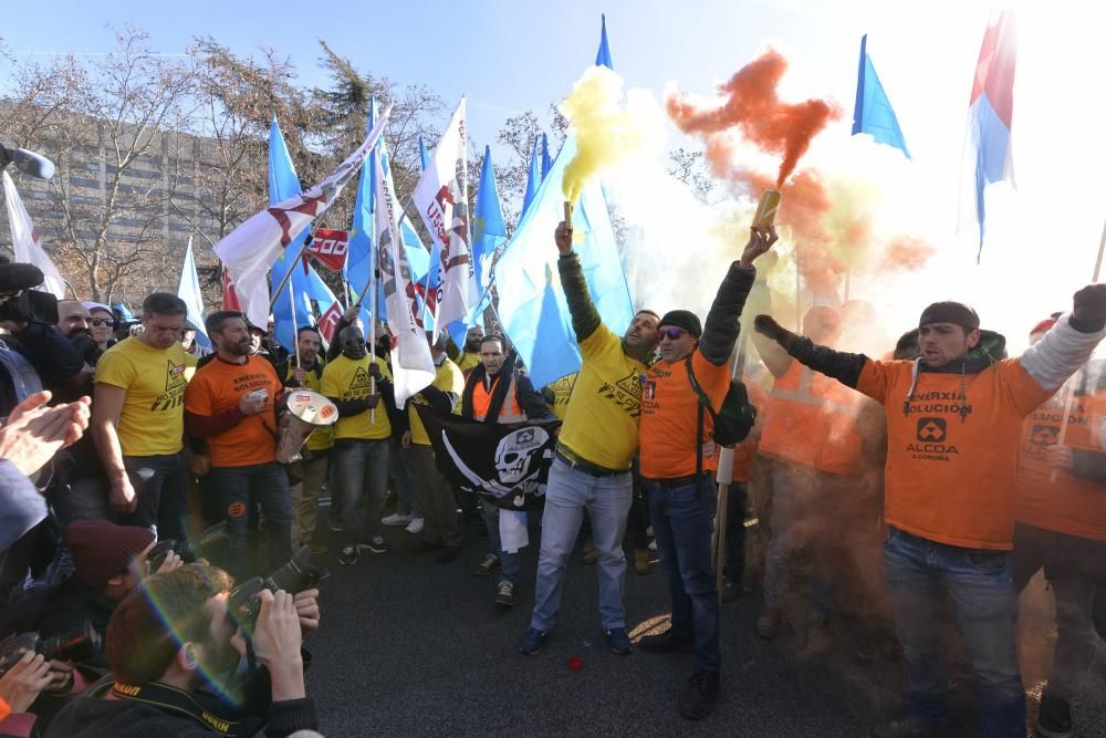 Manifestación de trabajadores de Alcoa en Madrid