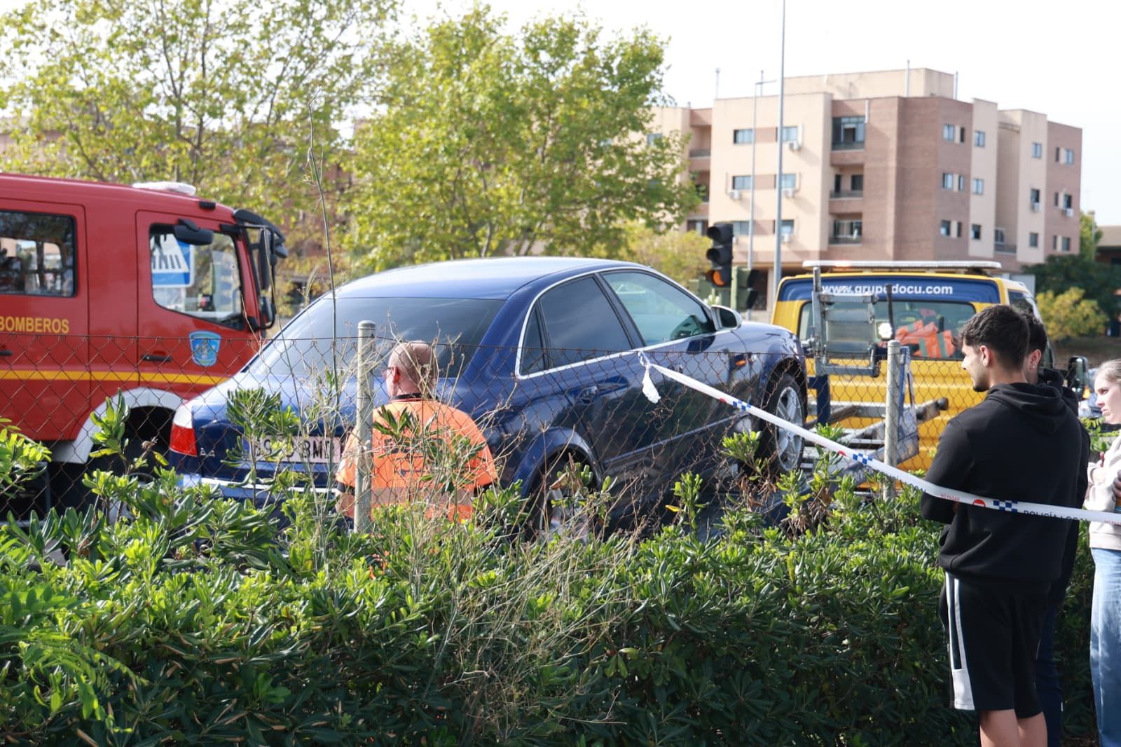 Fotogalería | Accidente múltiple en Cáceres: cuatro vehículos implicados en un choque en la Ronda Norte