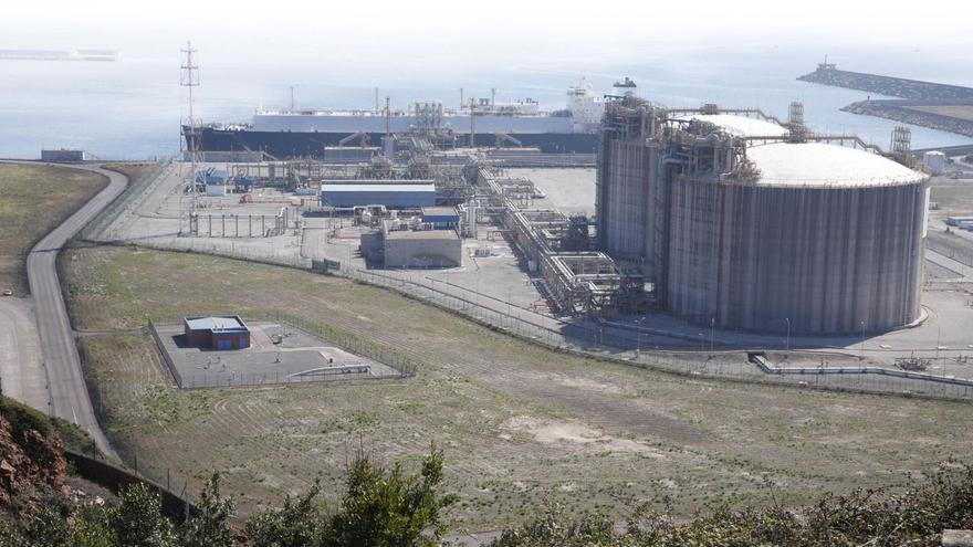 La planta de material de baterías de El Musel consumirá el cuádruple de luz que Gijón