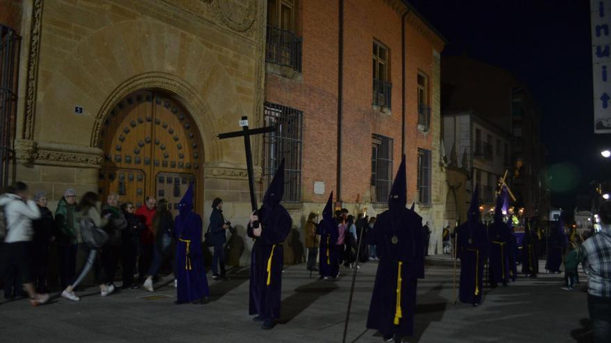 Semana Santa Benavente 2024: La fe y el espíritu cofrade, el empuje de la tradición