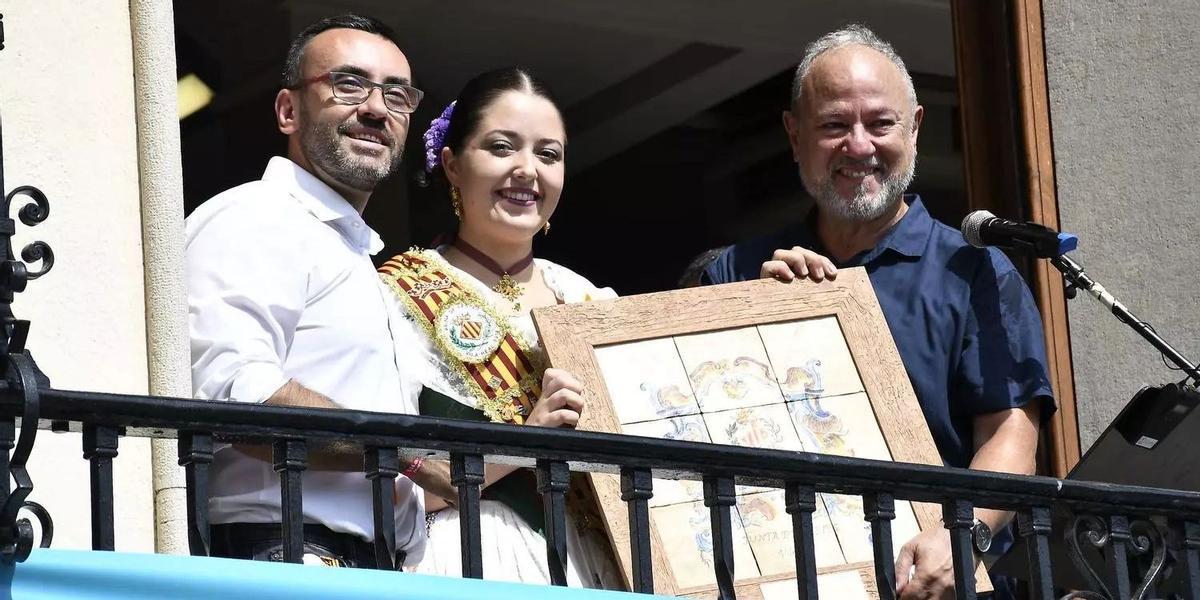 Raga (a la dreta de la imatge) va protagonitzar la Crida a la Festa de la Mare de Déu de Gràcia de 2018.