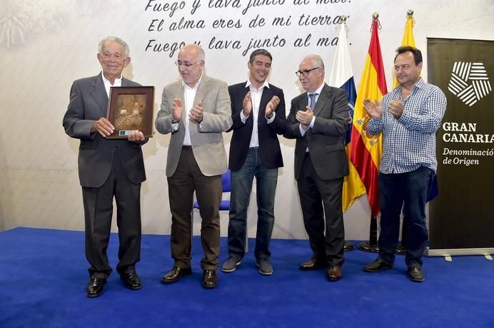 DESCORCHE VINOS DE GRAN CANARIA