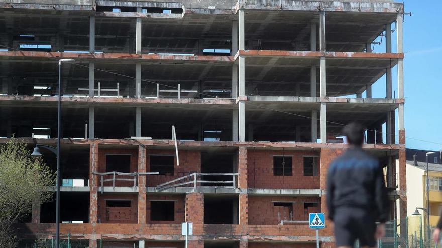 Localizan un cuerpo sin vida flotando en un bajo anegado de un edificio en ruinas en Cervo (Lugo)