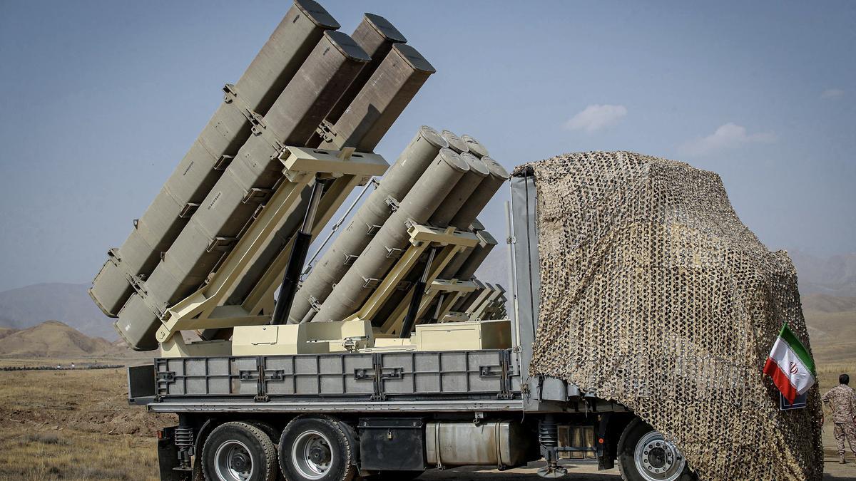 Sistema de lanzamiento de misiles iraní durante unas maniobras militares, el pasado 17 de octubre.