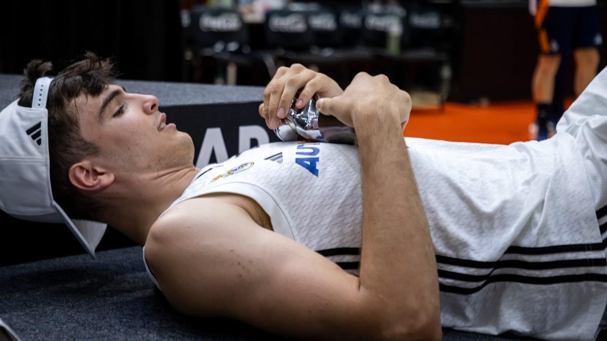 Hugo González said goodbye to Real Madrid after winning the Endesa League