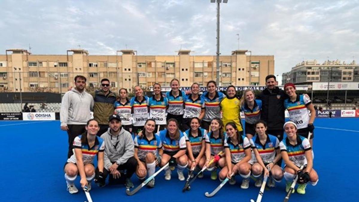 Valencia Hockey.