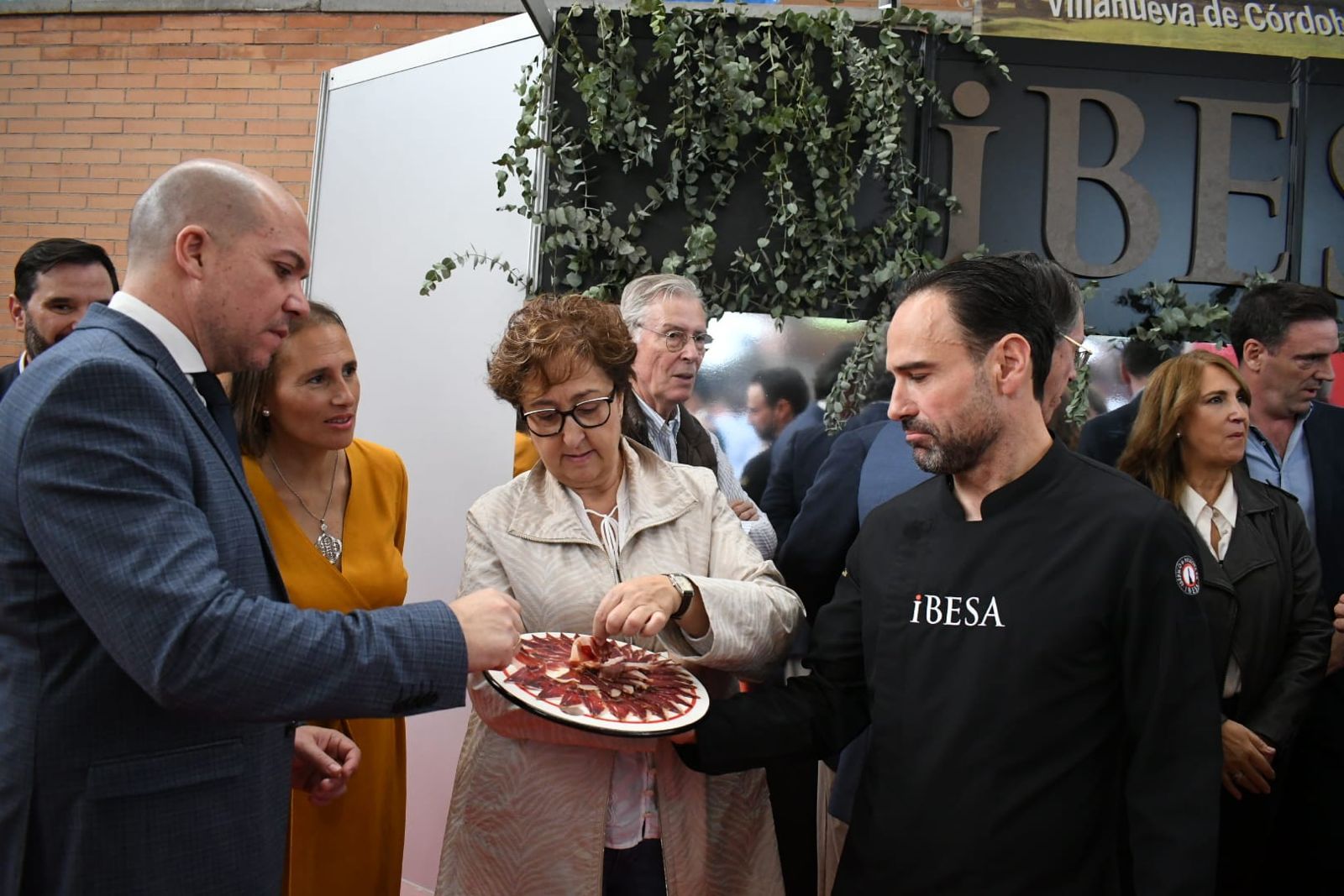 José Alcobendas, de Villanueva de Córdoba, gana el concurso nacional de cortadores de jamón