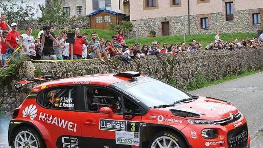 El Citröen C3 R5 de José López, en el Rally de Llanes.