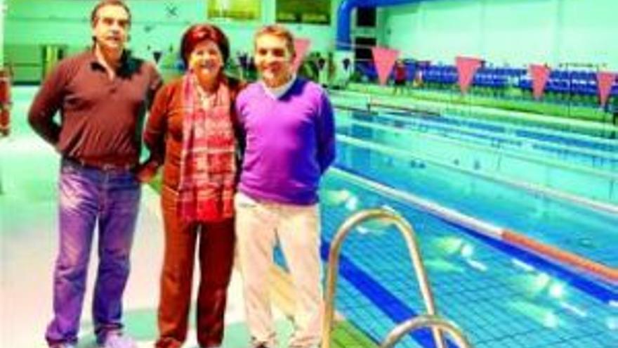 La piscina climatizada reabre al público con los mismos precios