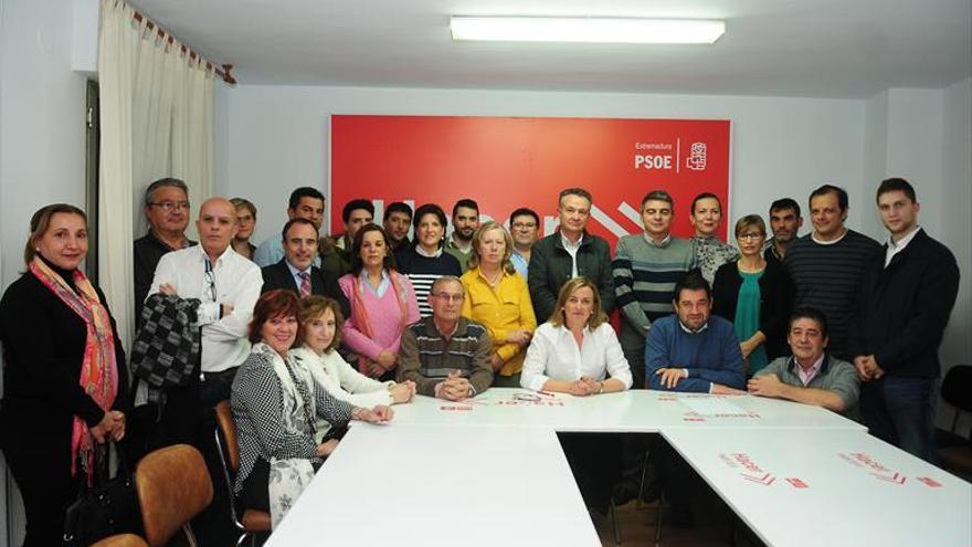 La asamblea del PSOE queda aplazada por la dirección regional del partido