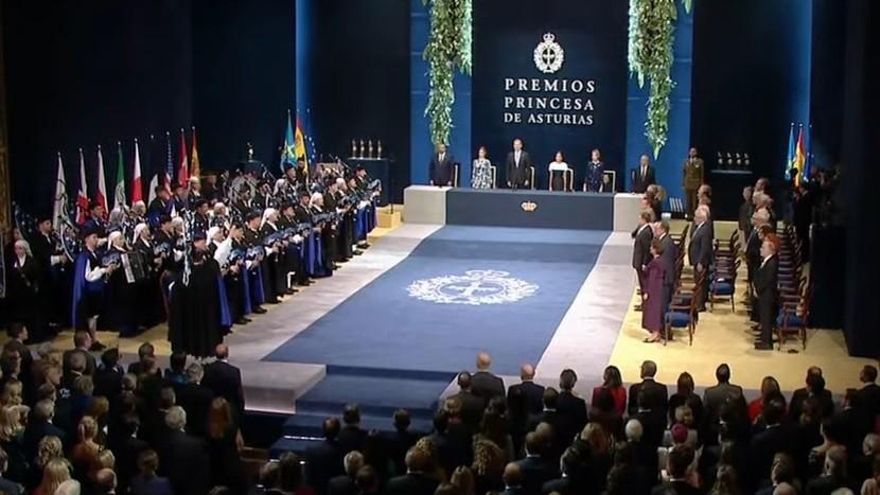 Inicio de la gala de los Premios Princesa de Asturias 2022