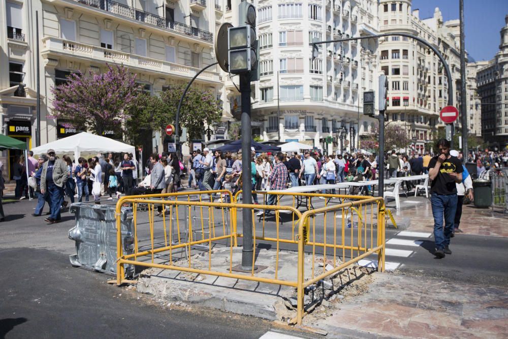 Trobada d'Escoles en Valencià en la plaza del Ayuntamiento