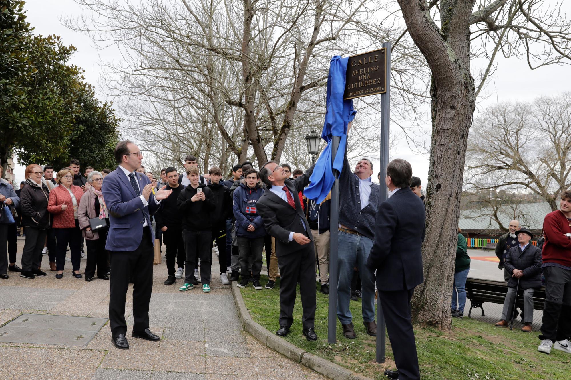 Avelino Uña, inmortal en Oviedo: el profesor de los Salesiano, primer fallecido por el covid en Asturias, ya tiene una calle a su nombre