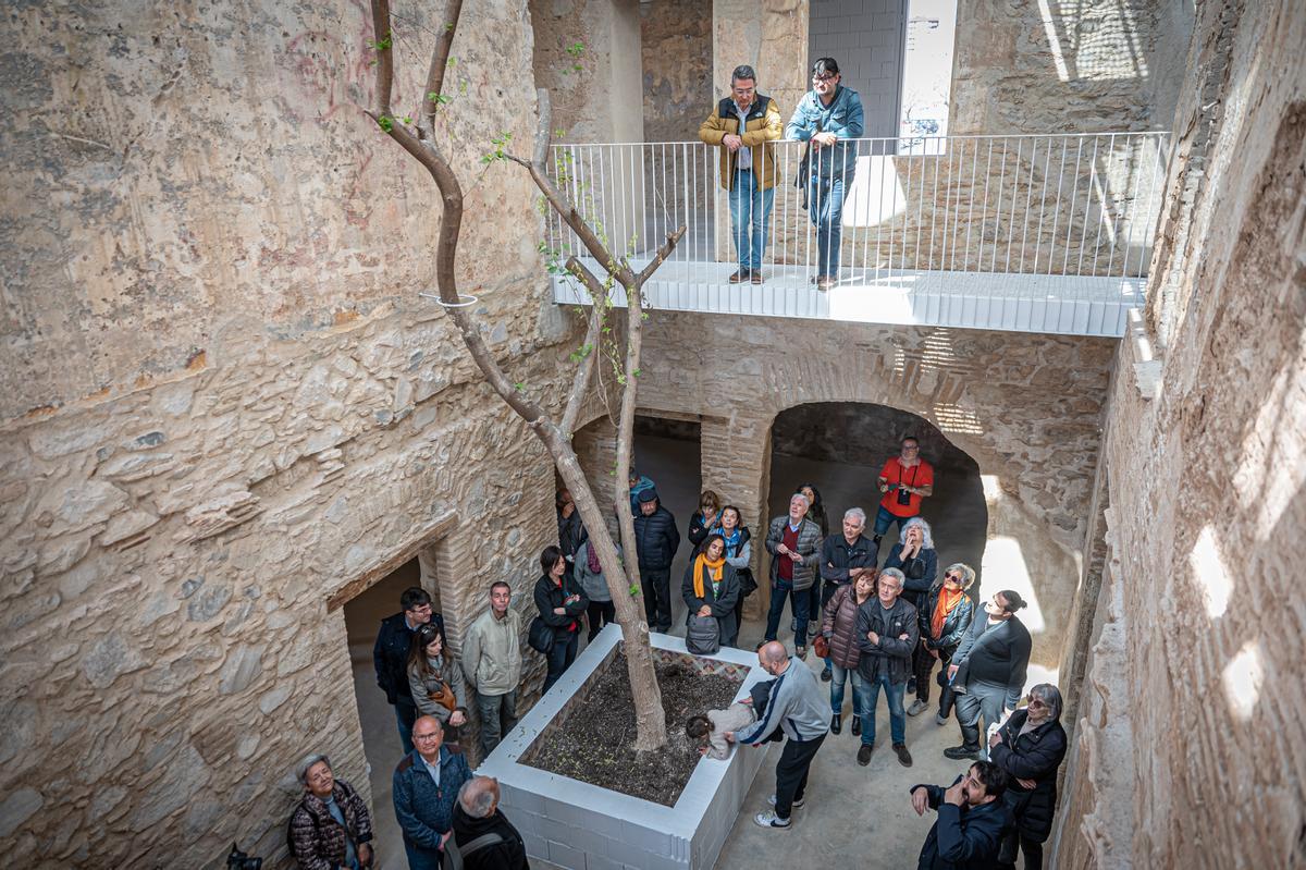 Fiesta de la arquitectura en la masía de Can Valent de Barcelona, tras su rehabilitación.