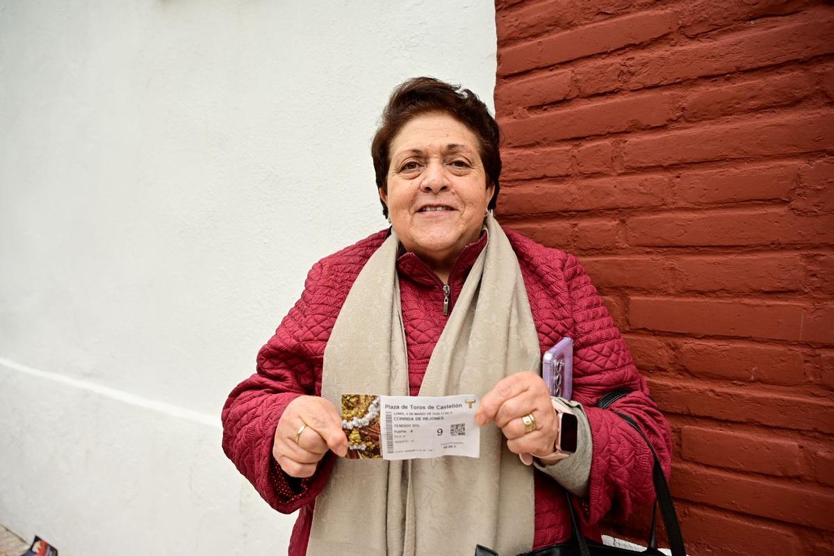 Pilar García tampoco se ha querido perder el festejo de este segundo día de feria.