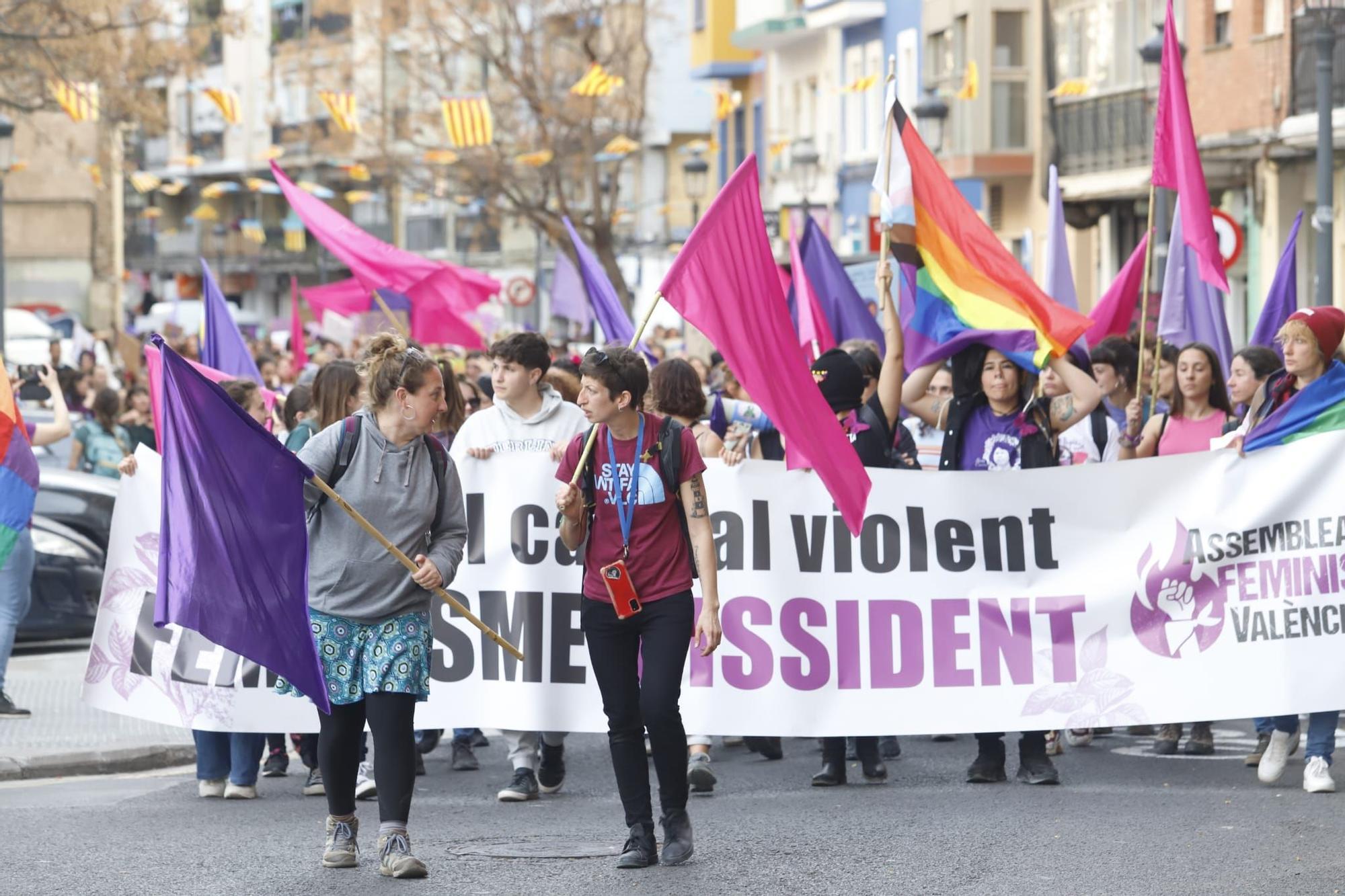 Así ha sido la manifestación de la Assemblea Feminista de València