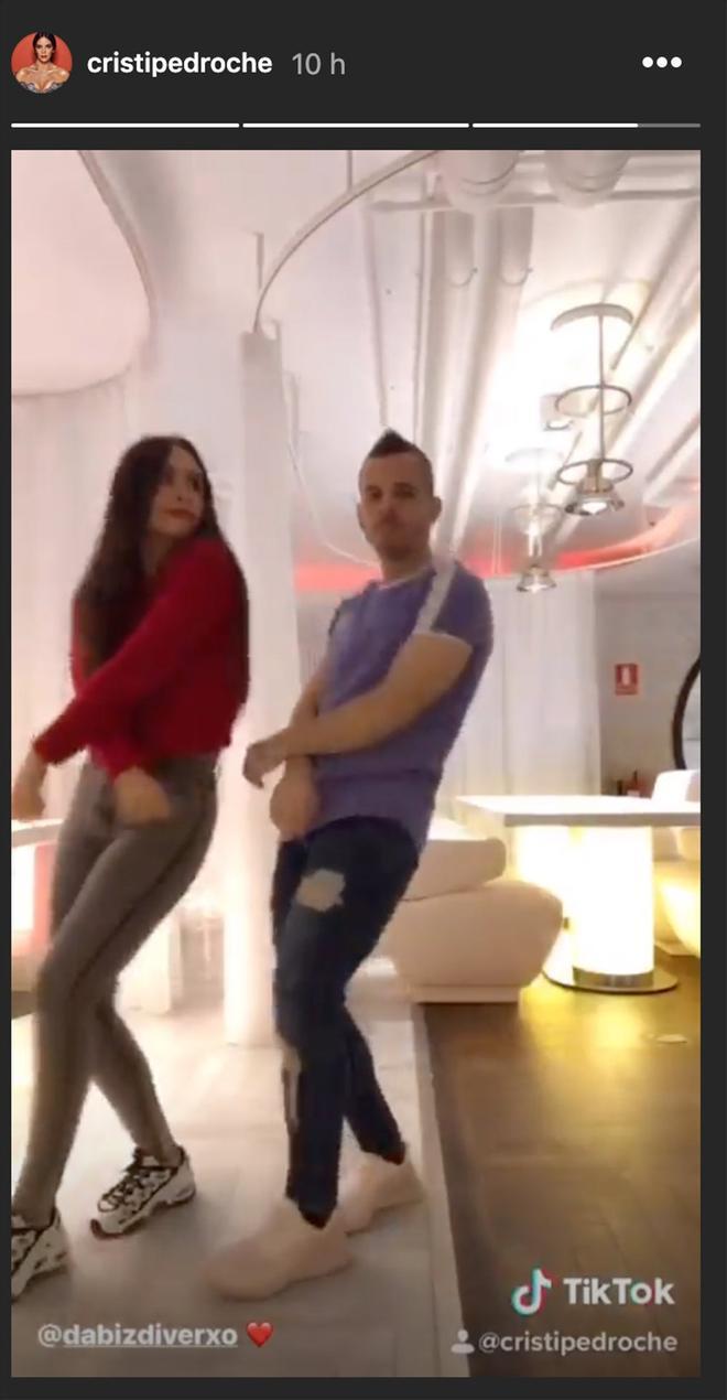 Cristina Pedroche y David Muñoz bailando