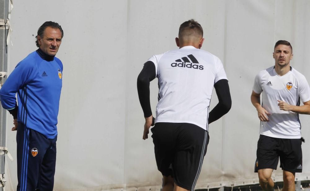 Las mejores imágenes del entrenamiento del Valencia CF