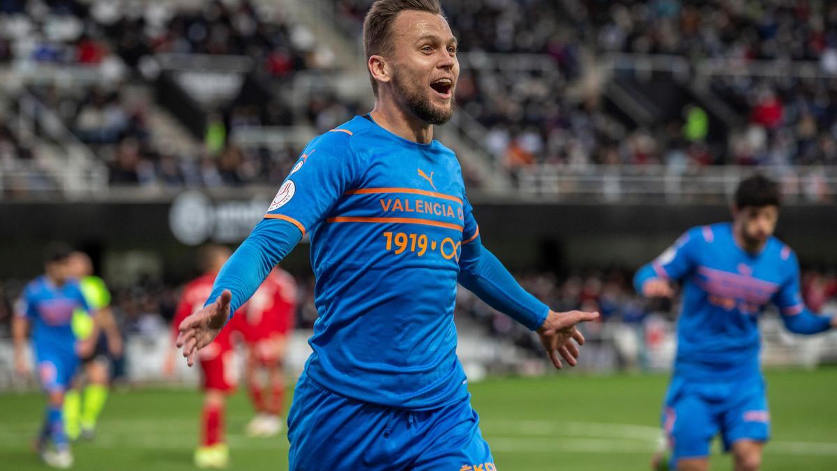 Cheryshev celebrando el gol.