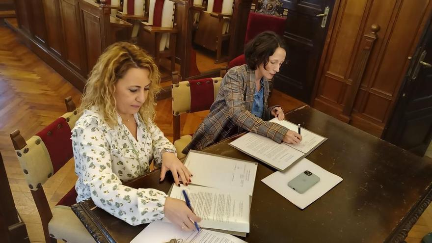 Tres antiguas casas de maestros en Lena se transformarán en viviendas sociales de alquiler