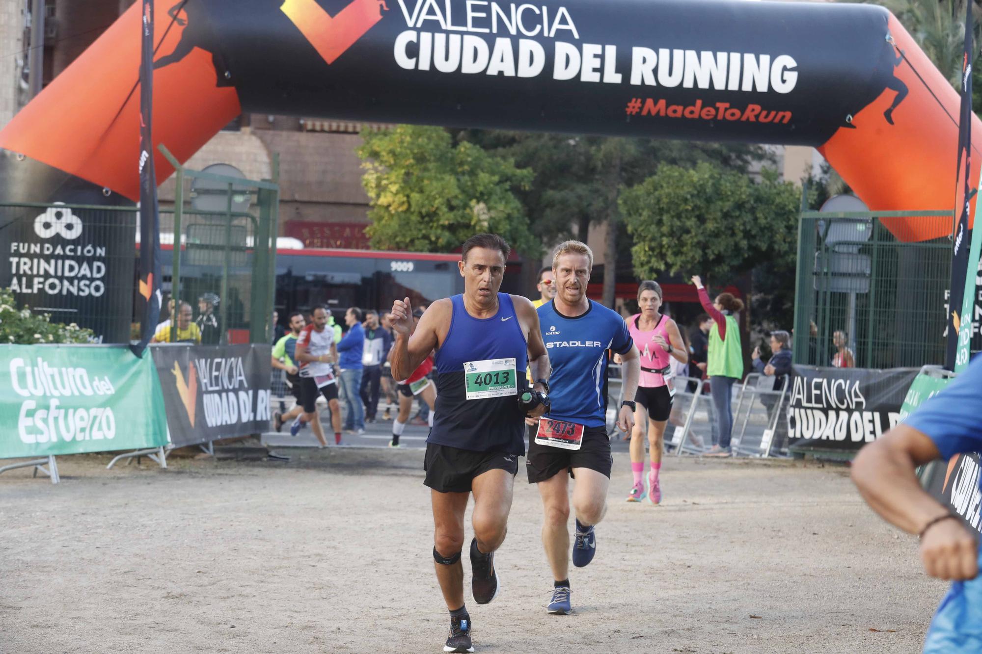 ¡Búscate en la X Carrera de la Universitat de València!