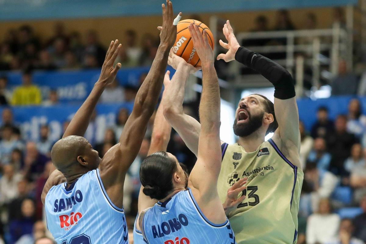 Los azulgrana deben seguir luchando al nivel que hizo ante el Río Breogán para ganar puestos en la Liga Endesa