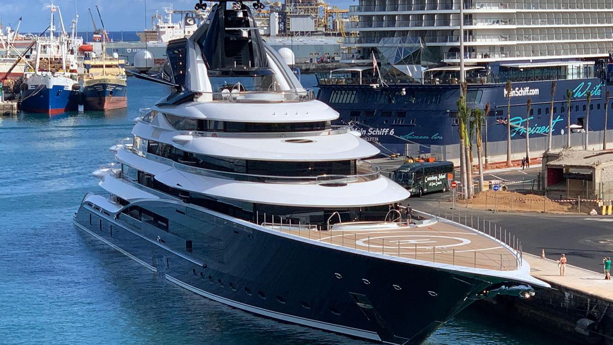 Megayate de lujo 'Kismet'