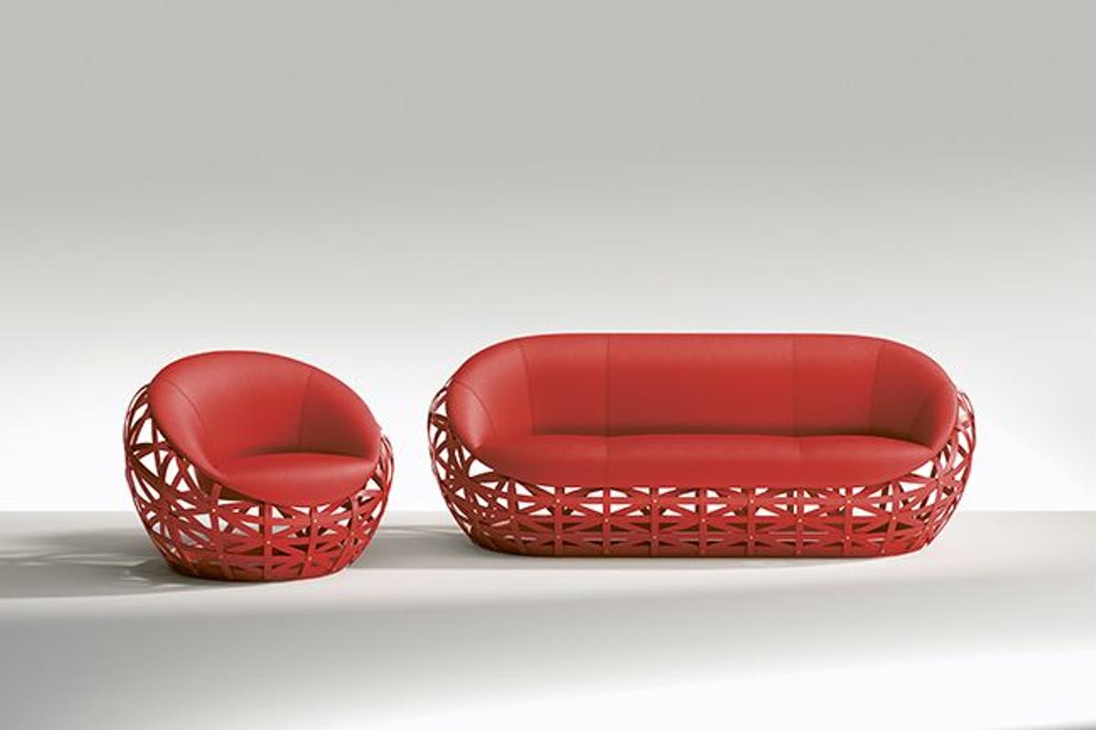 Diamond Sofa y Armchair