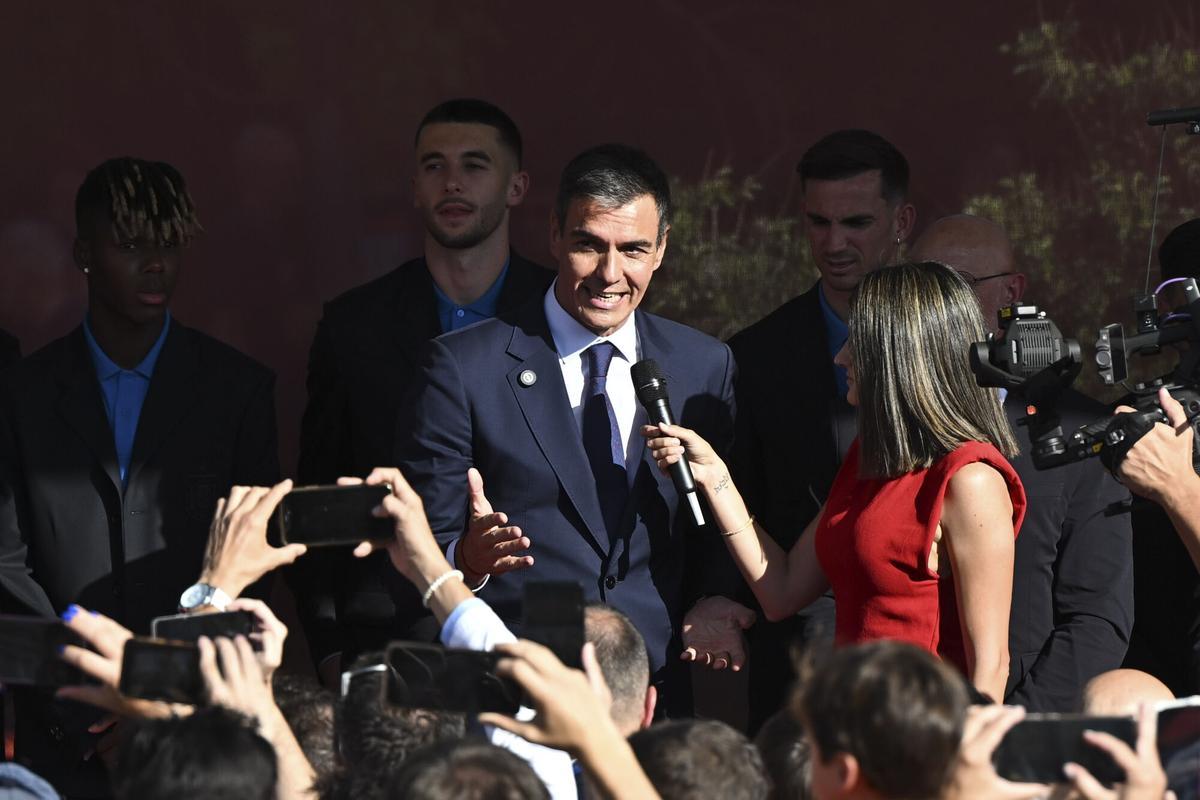 Pedro Sánchez le dedica unas palabras a los jugadores de la selección española