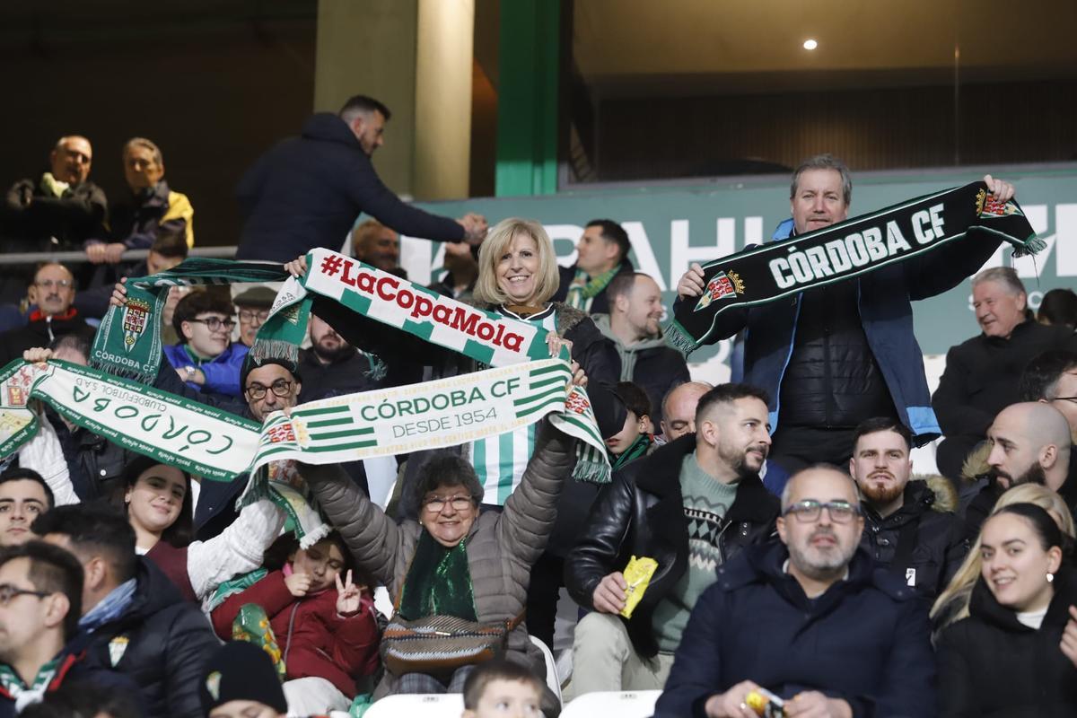 Córdoba CF-Real Valladolid | Las imágenes de la afición en El Arcángel
