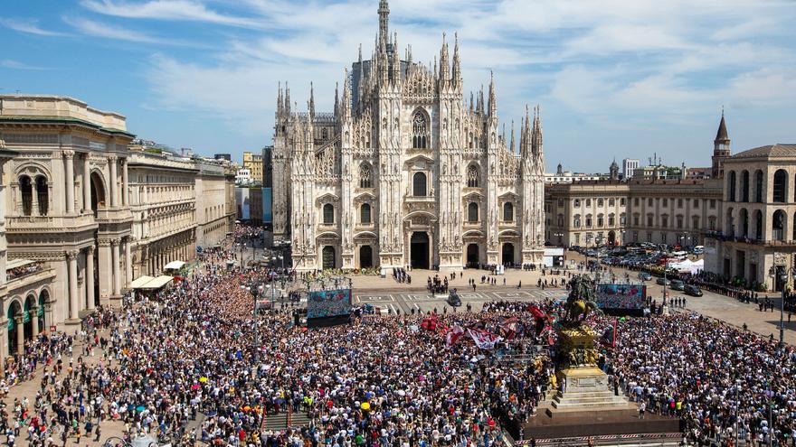 Itàlia homenatja Berlusconi amb un simbòlic funeral d&#039;Estat que congrega milers de persones