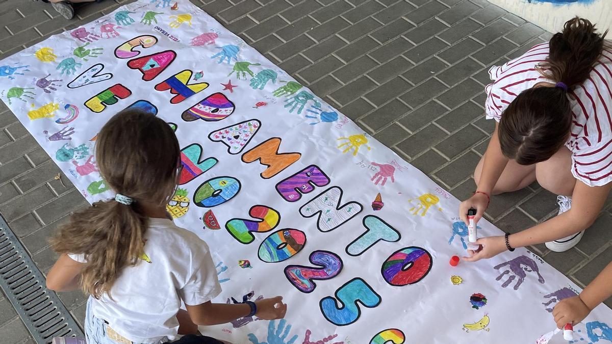 VÍDEO | Los 35 pueblos y ciudades de Extremadura con espacios subvencionados para niños este verano