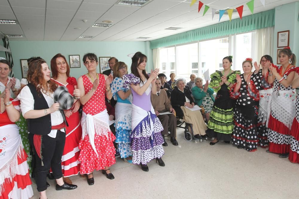 Sevillanas para celebrar el día de las familias en Os Gozos