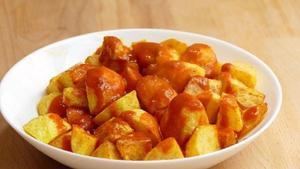 ¿Dónde comer las mejores patatas bravas de España?