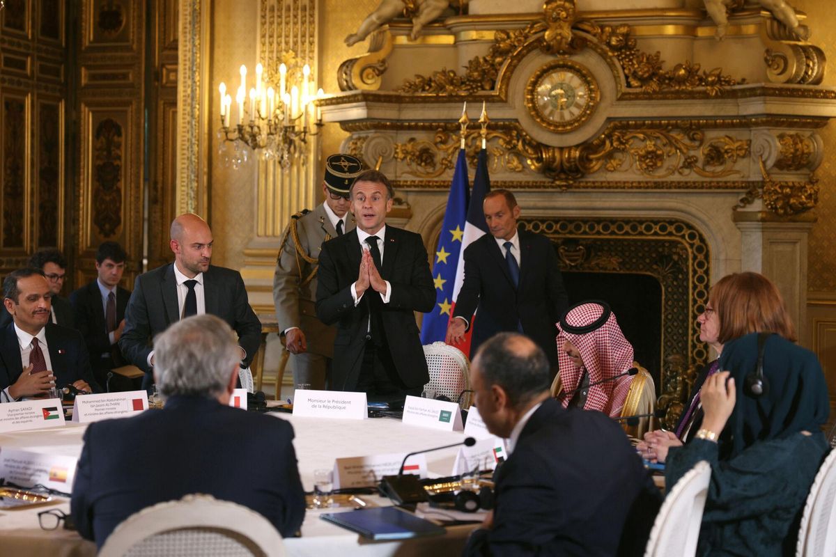 Països europeus  i àrabs debaten enviar una força internacional