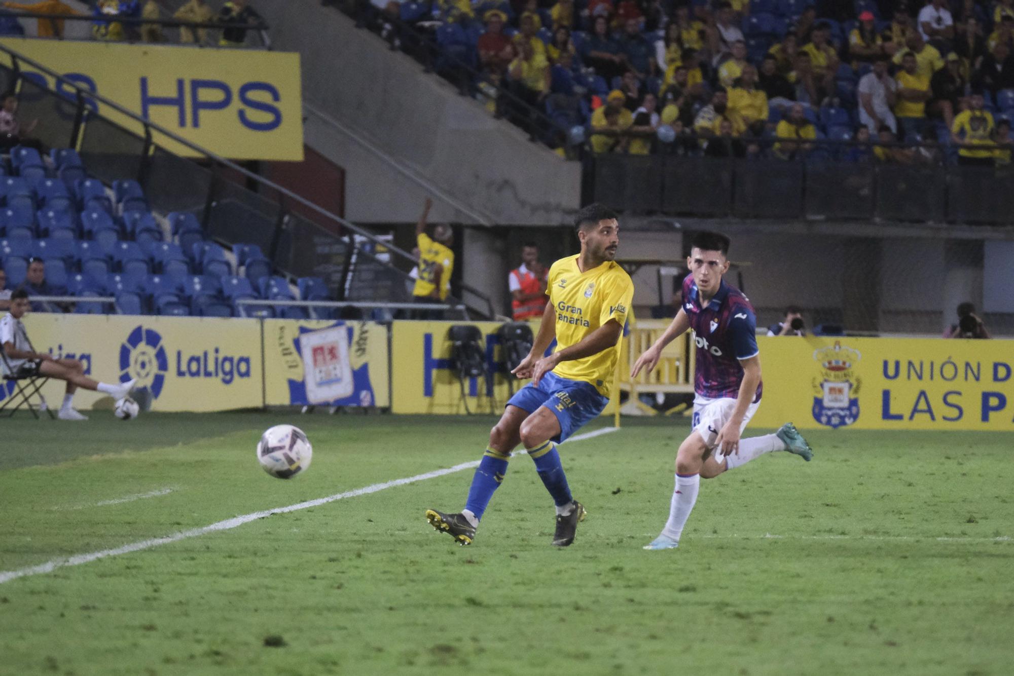 UD LAS PALMAS-SD EIBAR (1-1)