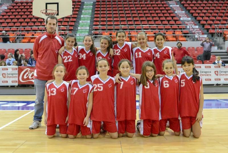 DÍA DEL MINIBASKET. Fotogalería de formación de equipos