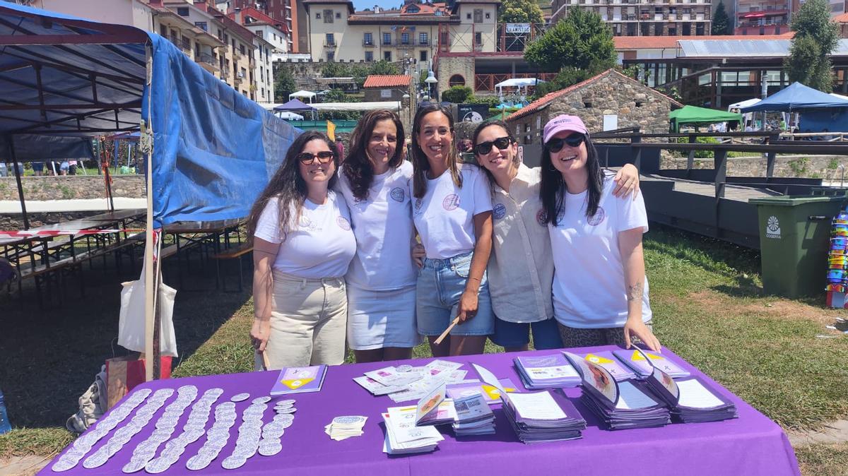 En imágenes: la romería del prao del molín preludia las fiestas del Carmen en Cangas En imágenes: la romería del prao del molín preludia las fiestas del Carmen en Cangas