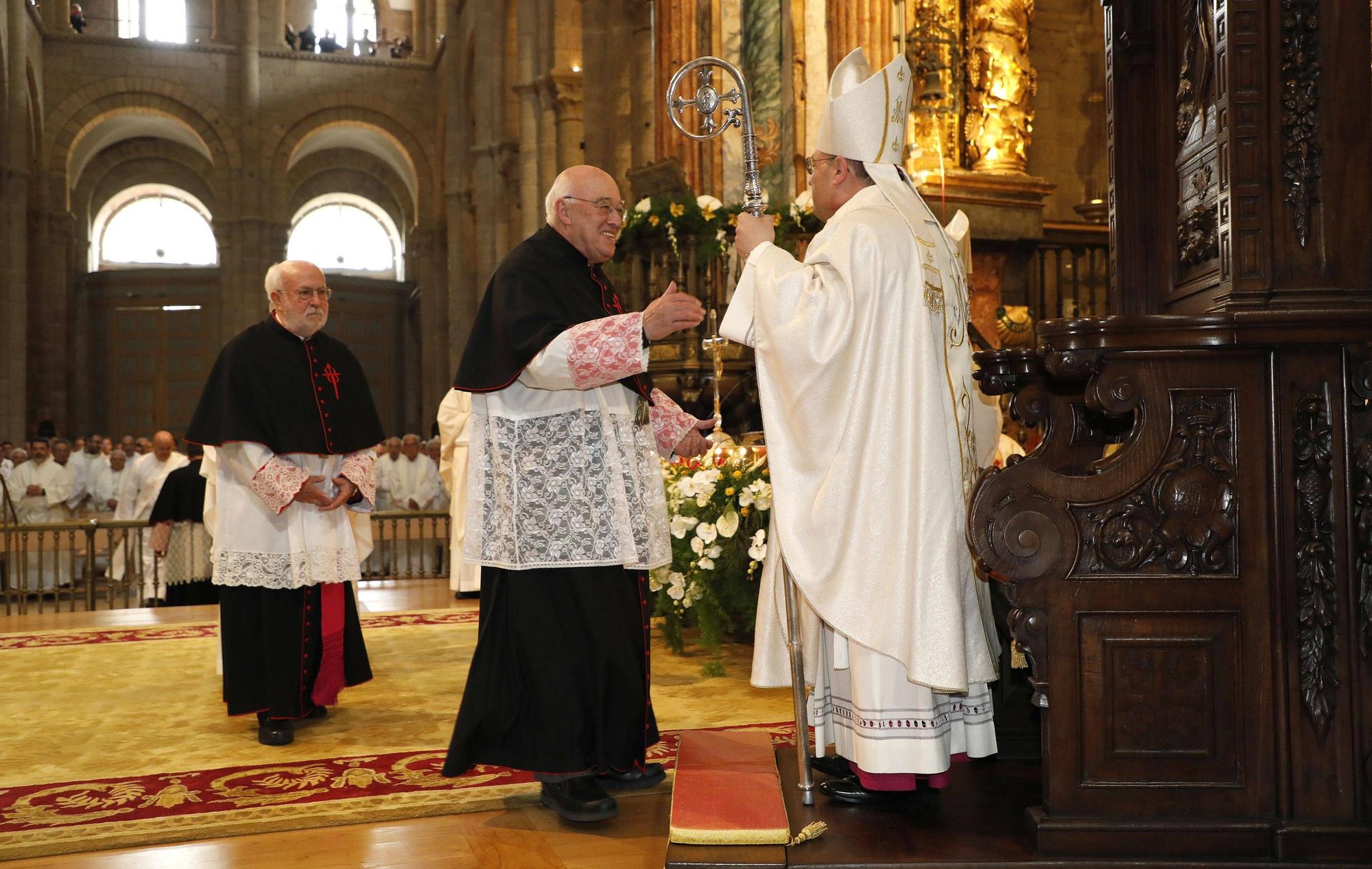 Ceremonia de toma de posesión del nuevo arzobispo de Santiago, monseñor Prieto