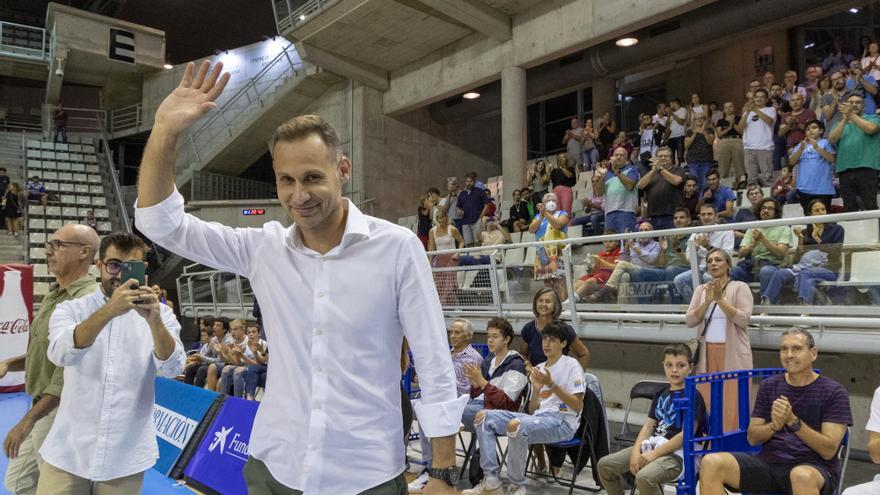 El HLA gana al Albacete y se une a la fiesta de despedida del 9