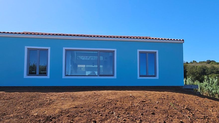 Una casa de paja en Tenerife o cómo unir técnicas guanches y tecnología moderna