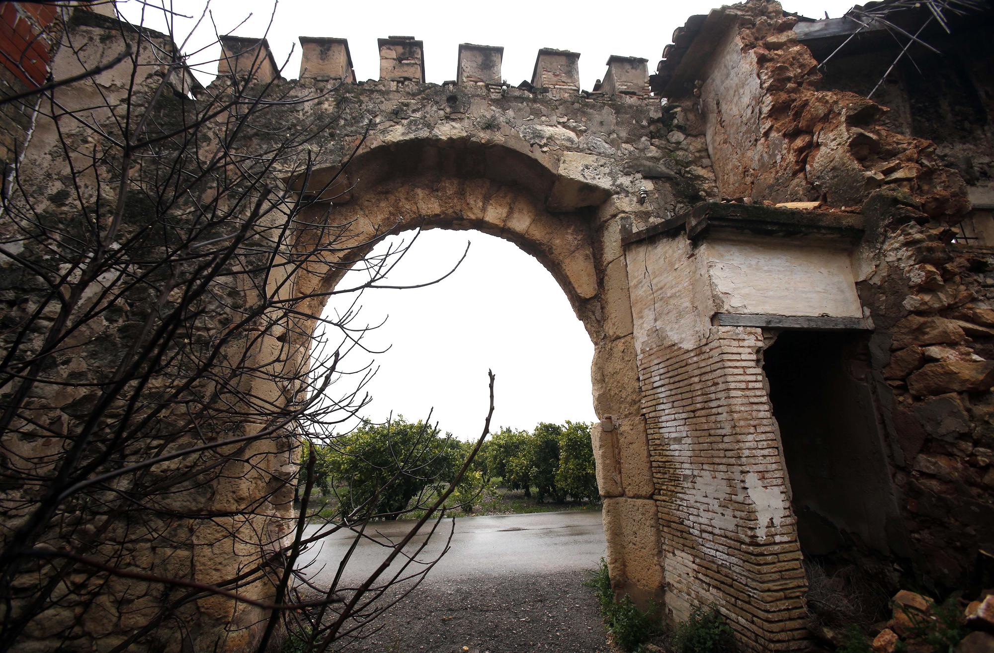 El poblado abandonado de Berfull, una cita con el pasado