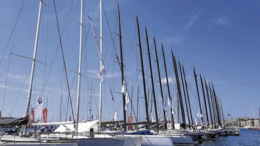 Imagen del Club Náutico, ayer. Está previsto que hoy compitan los equipos en la Copa del Rey de Vela.